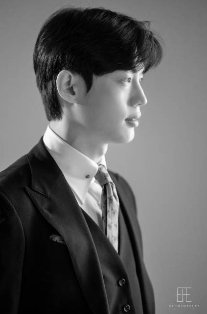 이포토에세이