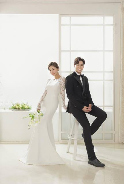 원세컨드스튜디오+브라이드영+라보네르엠 title=