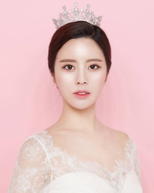 제이바이로이스타