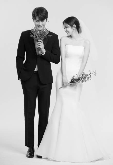 아우어스튜디오+니콜스포사+쌤시크 title=