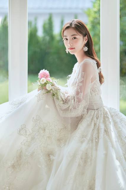 스튜디오사이+하우스오브에이미+순수 title=